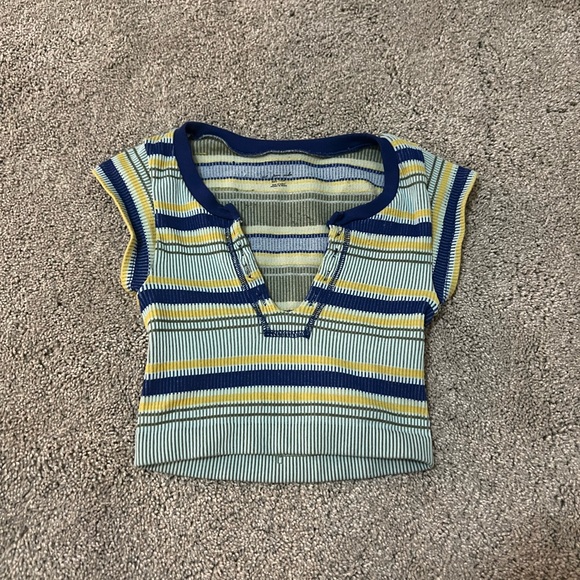 Urban Outfitter Top - Picture 1 of 3